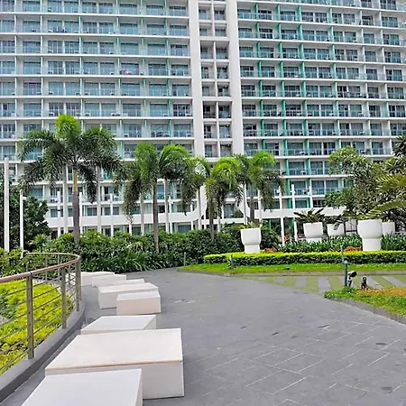 Happirest At Azure Urban Resort Residences, Paranaque City