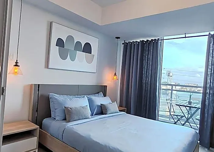Happirest At Azure Urban Residences, Paranaque Hotel Manila